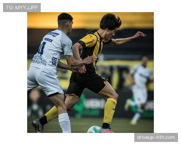 标准列日青训再次发力，年轻新星崭露头角引发关注