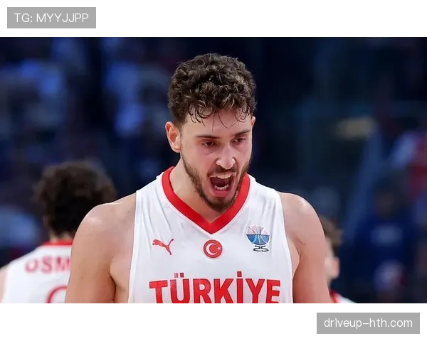 格里马尔多延续助攻王势头,关键时刻再现辉煌表现 格里马尔多延续助攻王势头,关键时刻再现辉煌表现