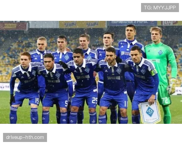 英超达布尔成就辉煌，球队强势表现点燃球迷热议